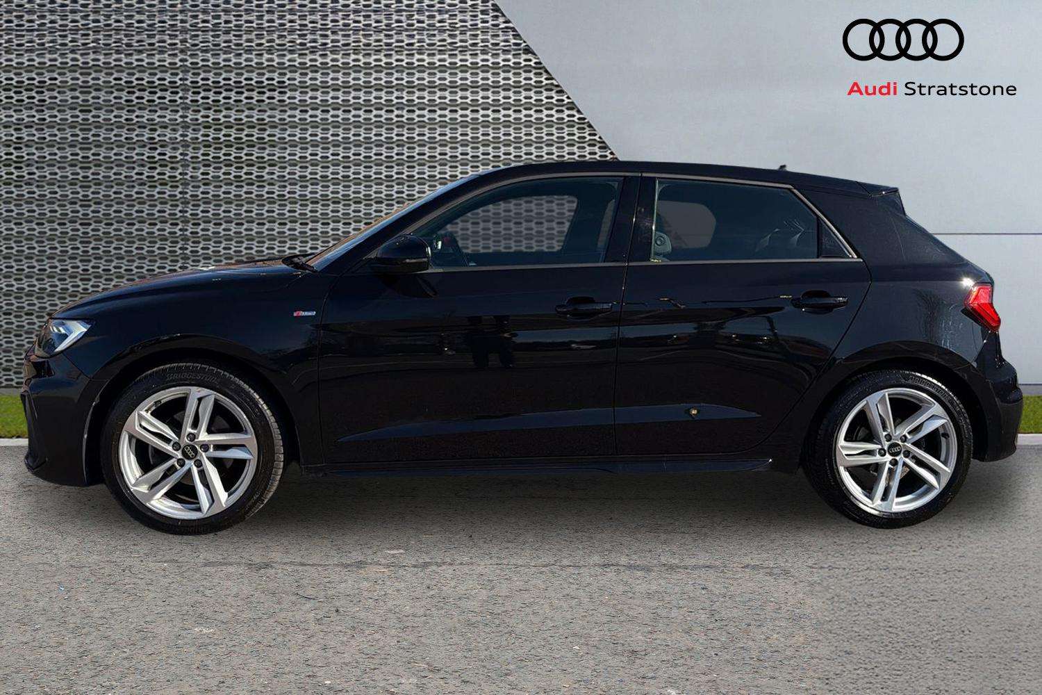 Used Audi A1 2023 for sale - 77727046: Photo 8