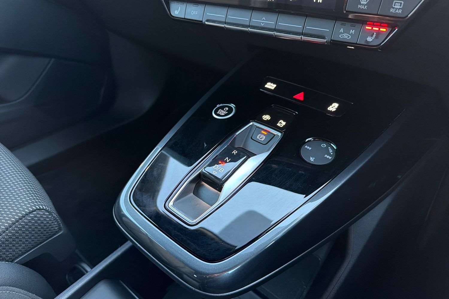 Used Audi Q4 e-tron 2023 for sale - 77134890: Photo 15