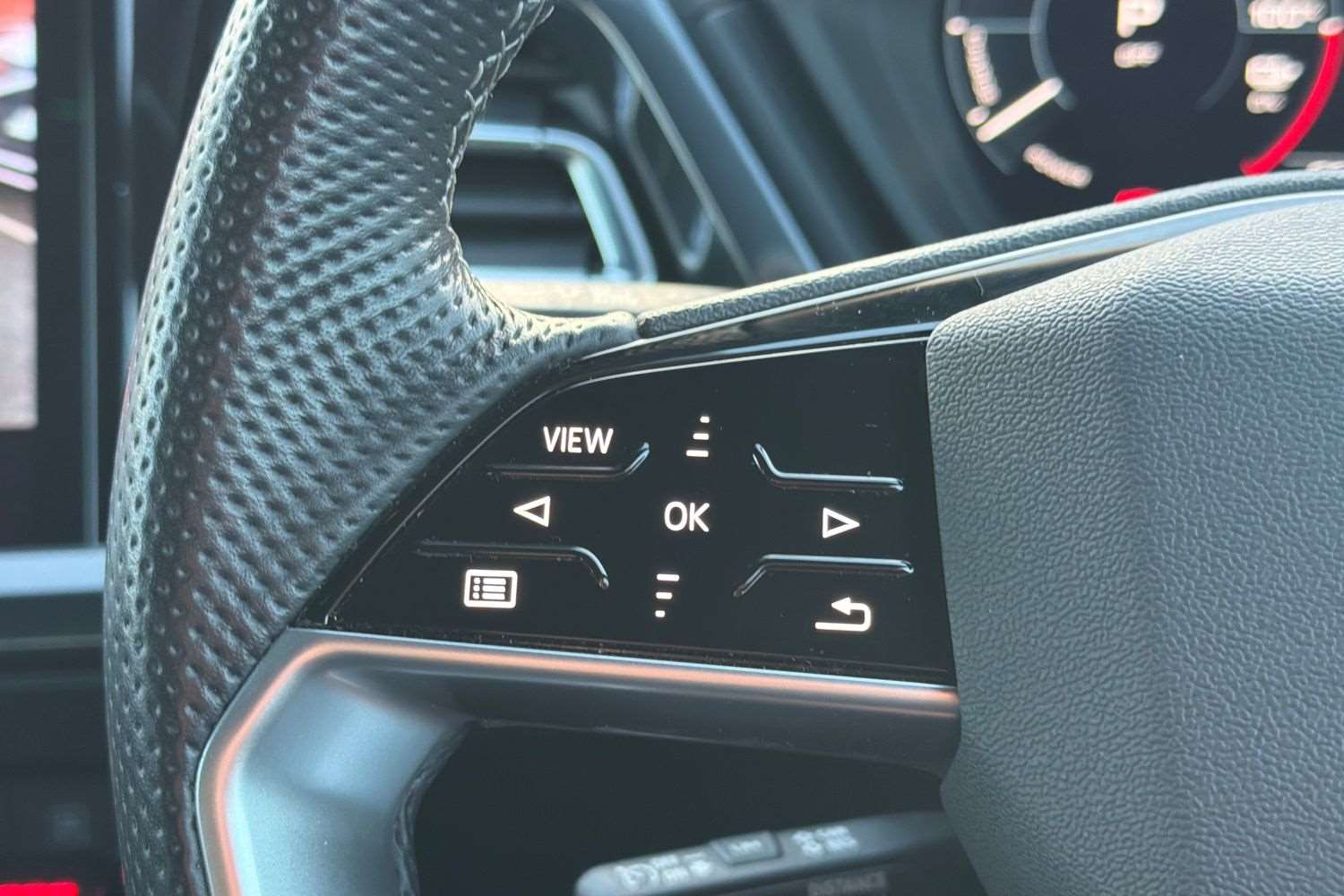 Used Audi Q4 e-tron 2023 for sale - 77134890: Photo 16