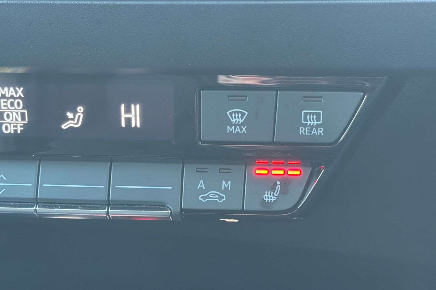 Used Audi Q4 e-tron 2023 for sale - 77134890: Photo 28