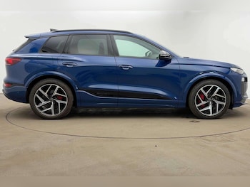 Used Audi Q6 e-tron 2024 for sale - 76169959: Photo 4