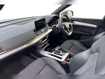 Used Audi Q5 2021 for sale - 77232985: Photo