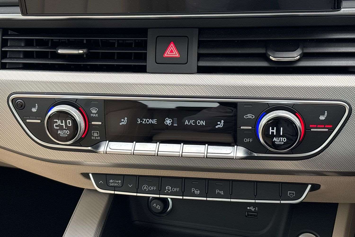 Used Audi A4 2023 for sale - 77068663: Photo 28