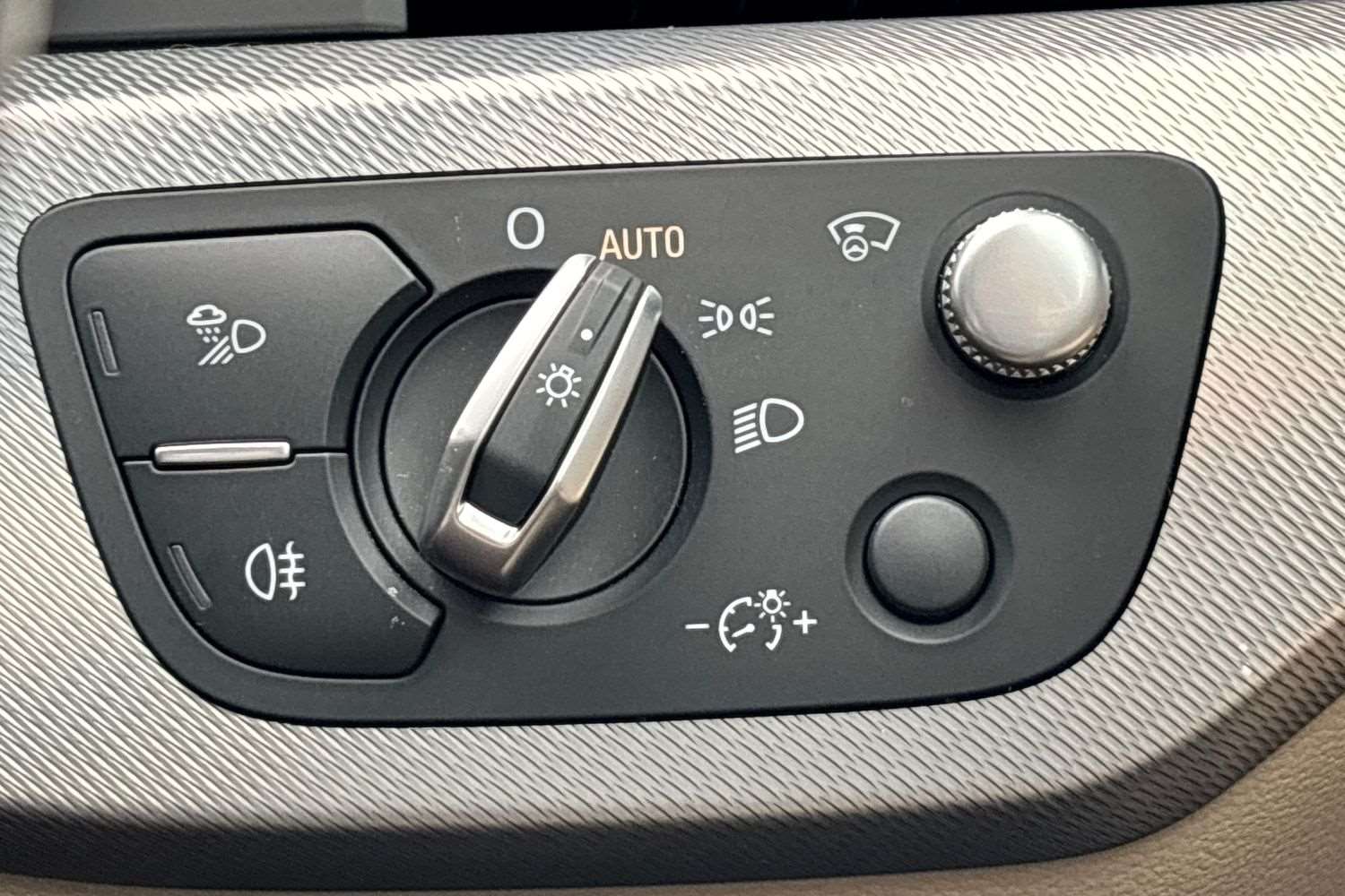 Used Audi A4 2023 for sale - 77068663: Photo 35