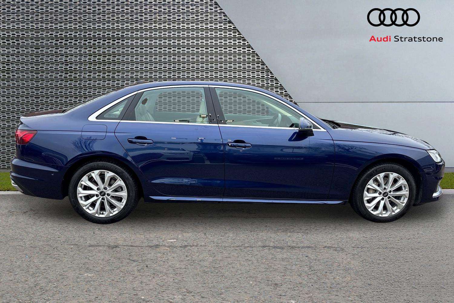 Used Audi A4 2023 for sale - 77068663: Photo 4