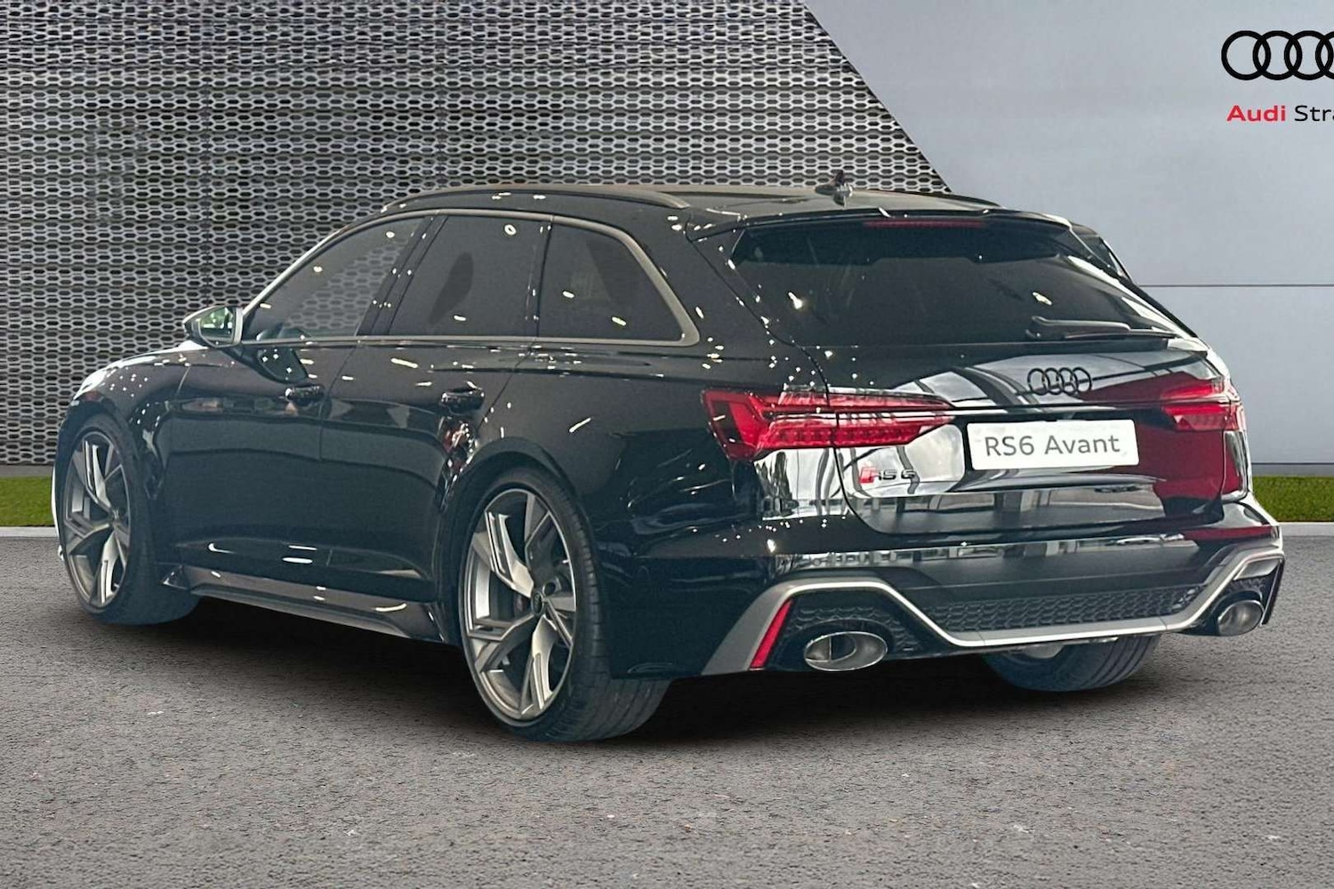 Used Audi RS6 2025 for sale - 76955289: Photo 3