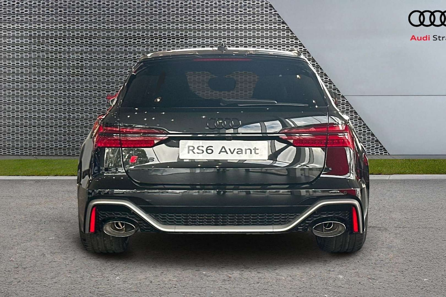 Used Audi RS6 2025 for sale - 76955289: Photo 7