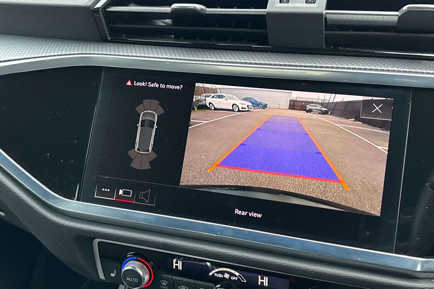 Used Audi Q3 2023 for sale - 77686668: Photo 26