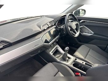 Used Audi Q3 2023 for sale - 75592271: Photo