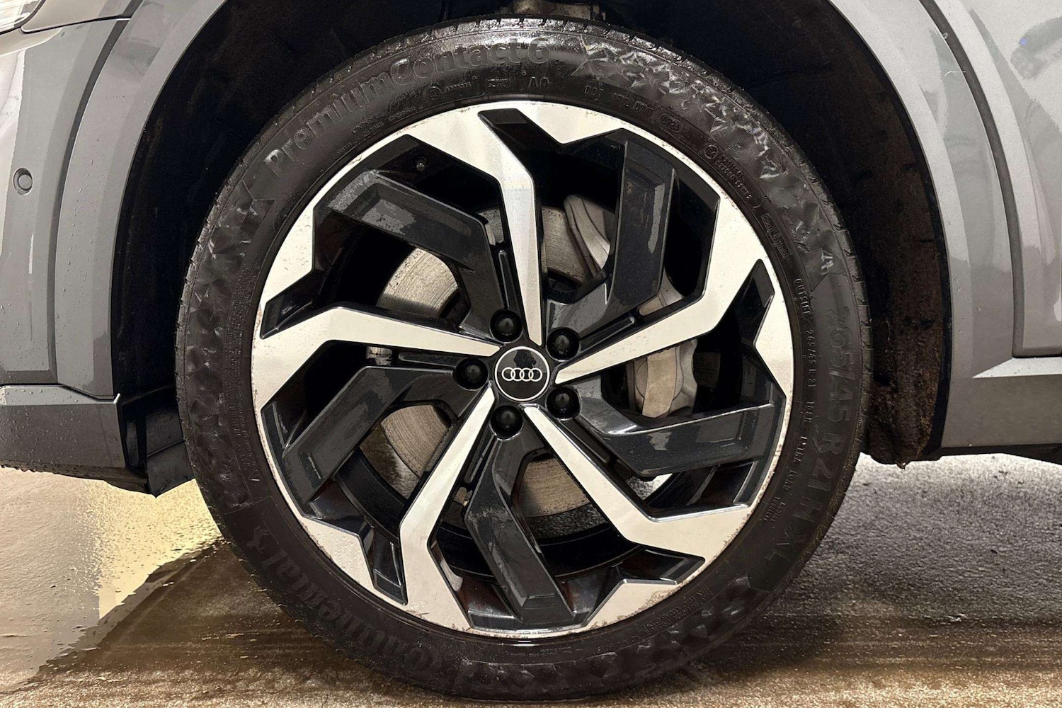 Used Audi e-tron 2022 for sale - 77772232: Photo 5