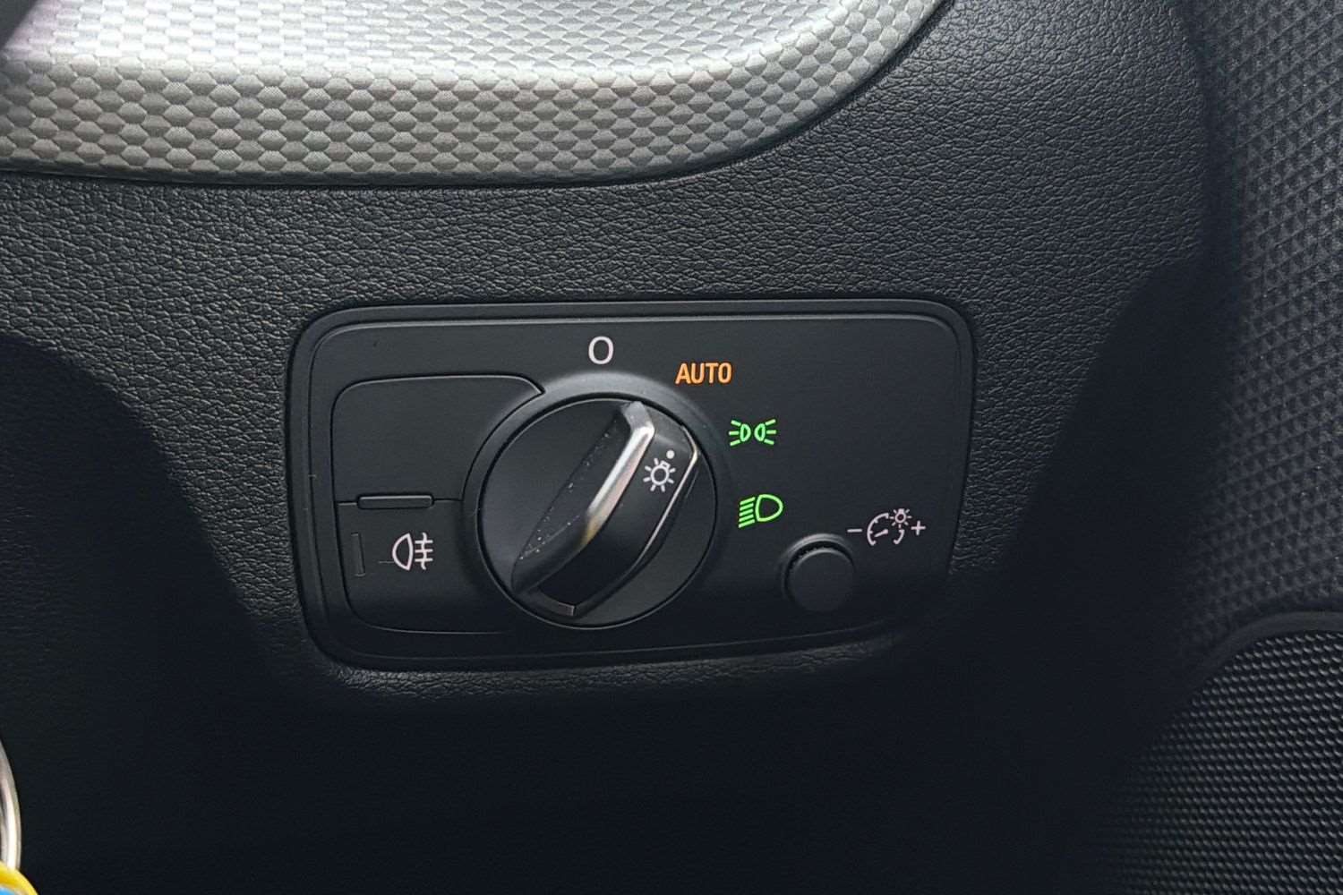 Used Audi Q2 2025 for sale - 76421153: Photo 32