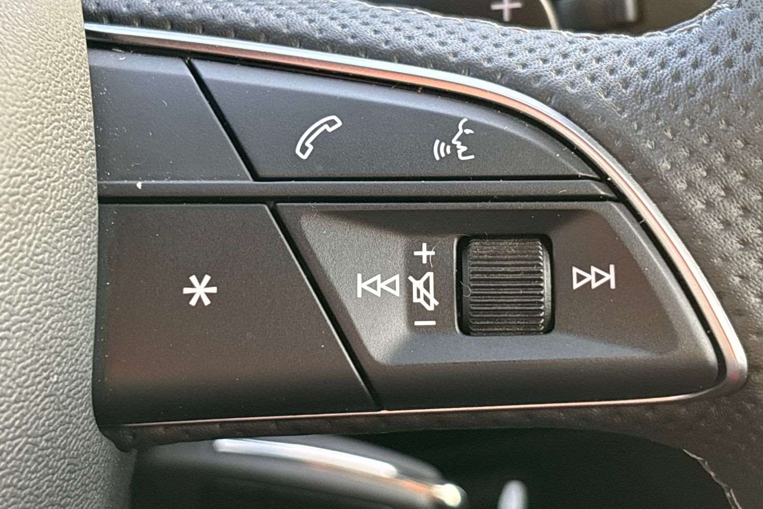 Used Audi Q3 2025 for sale - 76718042: Photo 17