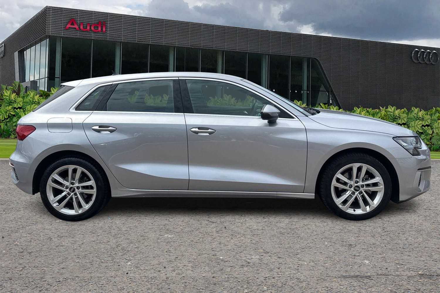 Used Audi A3 2023 for sale - 75846051: Photo 4