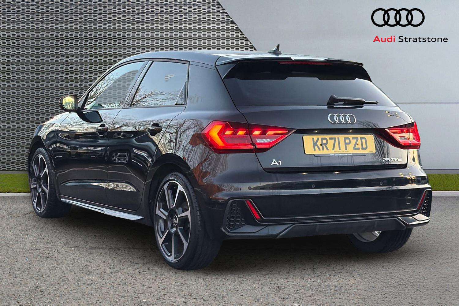 Used Audi A1 2021 for sale - 76804910: Photo 3