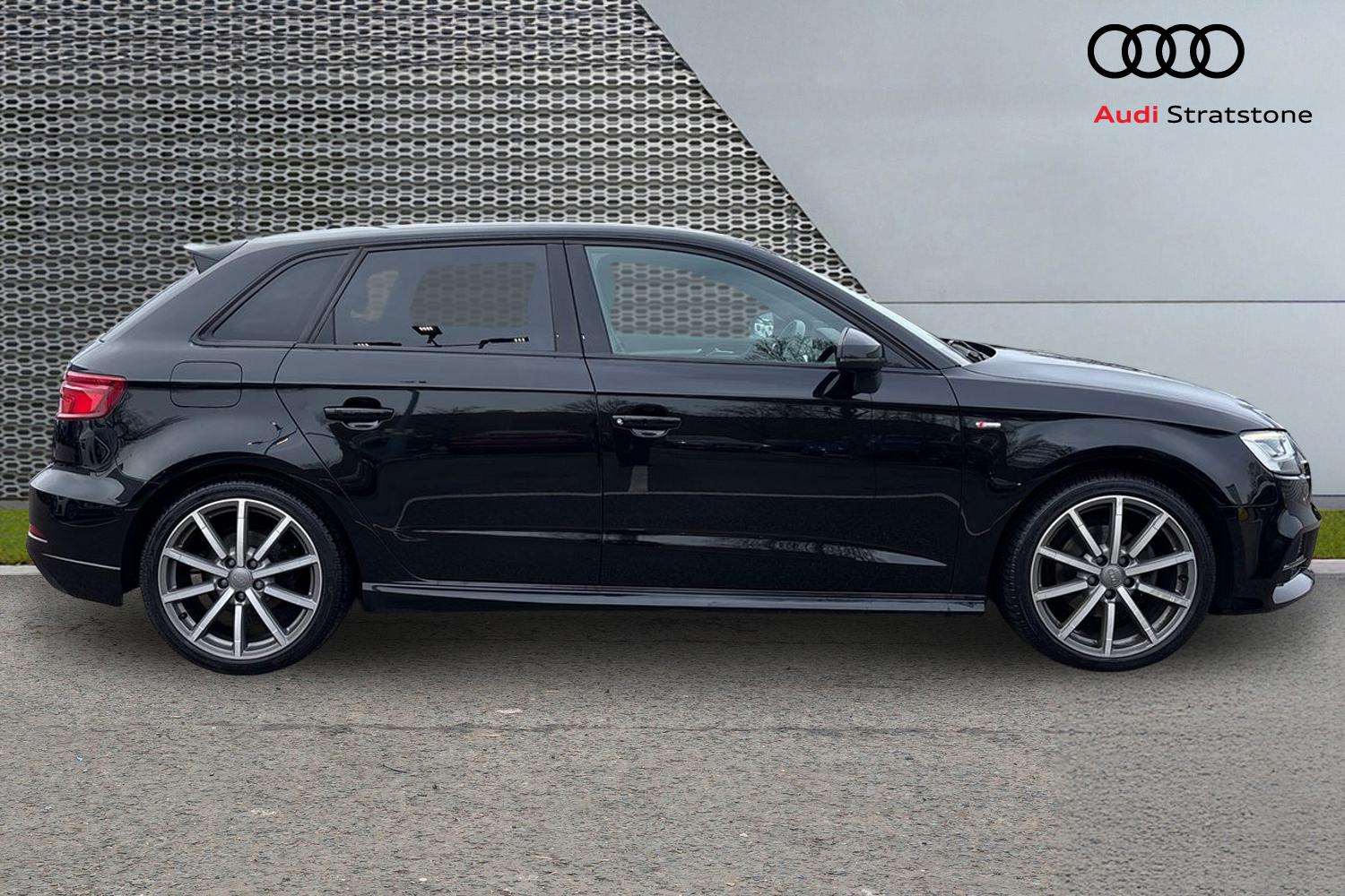 Used Audi A3 for sale - 77810912: Photo 4