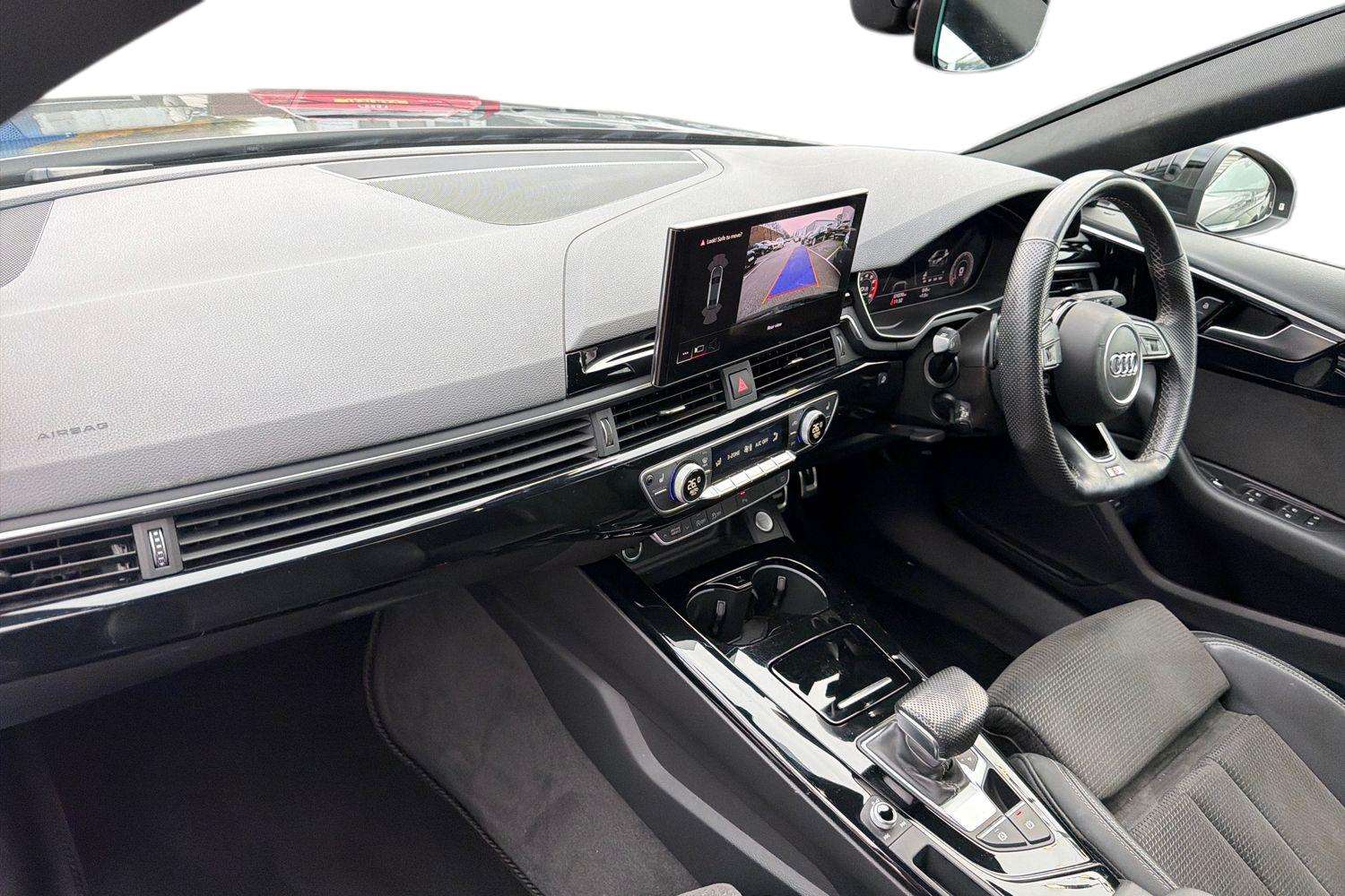 Used Audi A4 2021 for sale - 77219583: Photo 2