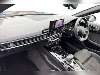 Used Audi A4 2021 for sale - 77219583: Photo