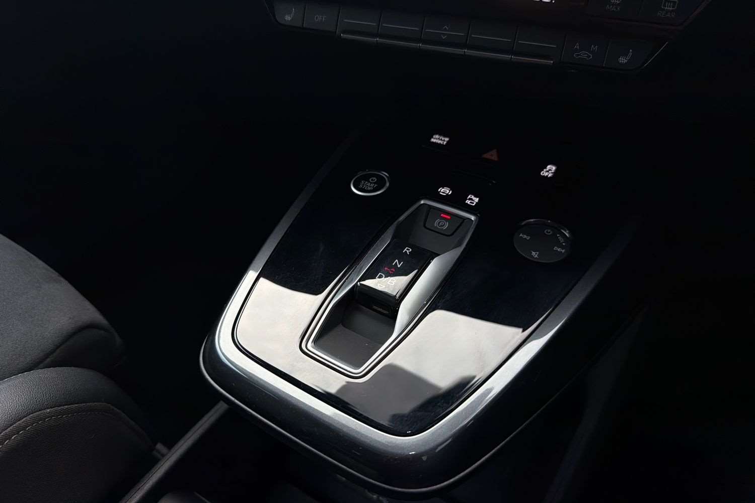 Used Audi Q4 e-tron 2024 for sale - 77996013: Photo 15