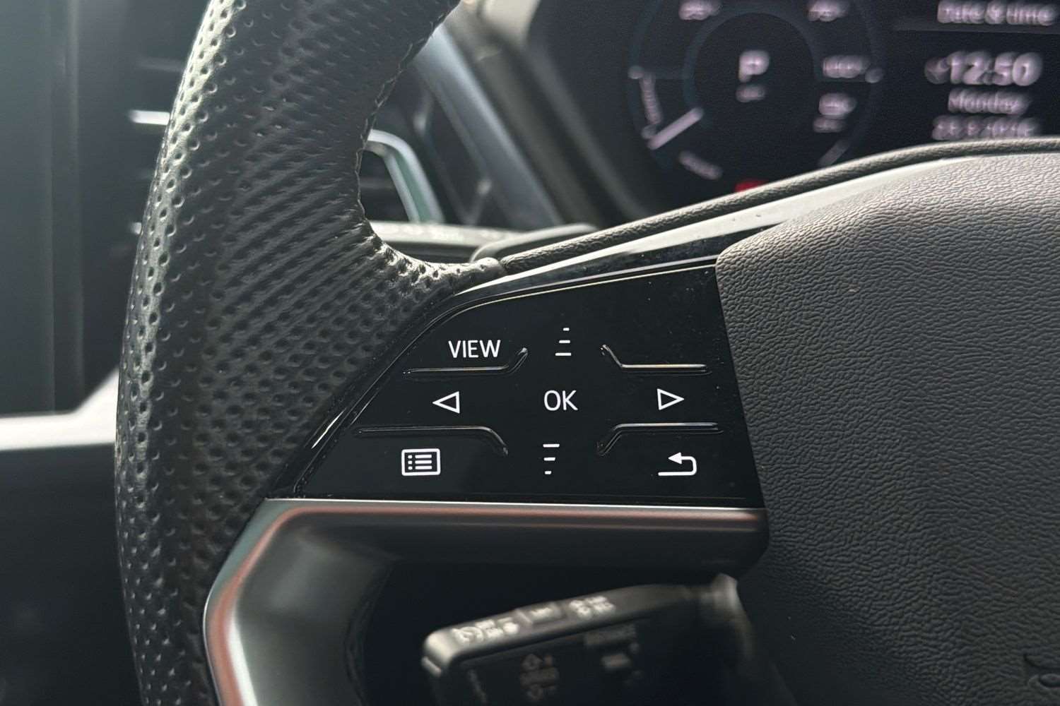 Used Audi Q4 e-tron 2024 for sale - 77996013: Photo 16