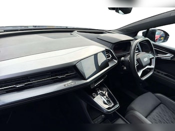 Used Audi Q4 e-tron 2024 for sale - 77996013: Photo