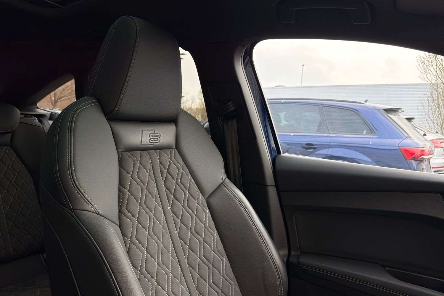 Used Audi Q4 e-tron 2024 for sale - 77996013: Photo 35