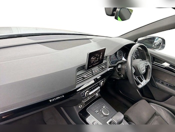 Used Audi Q5 2019 for sale - 79376933: Photo