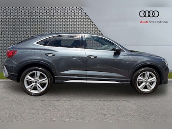 Used Audi Q3 2023 for sale - 78899831: Photo