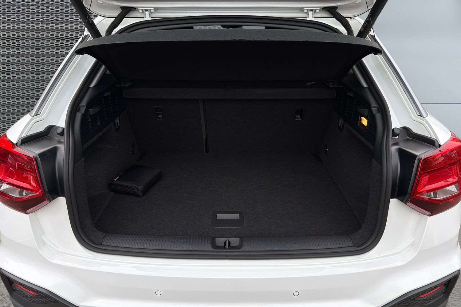 Used Audi Q2 2023 for sale - 76113556: Photo 13