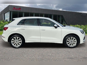 Used Audi Q3 2020 for sale - 75903570: Photo