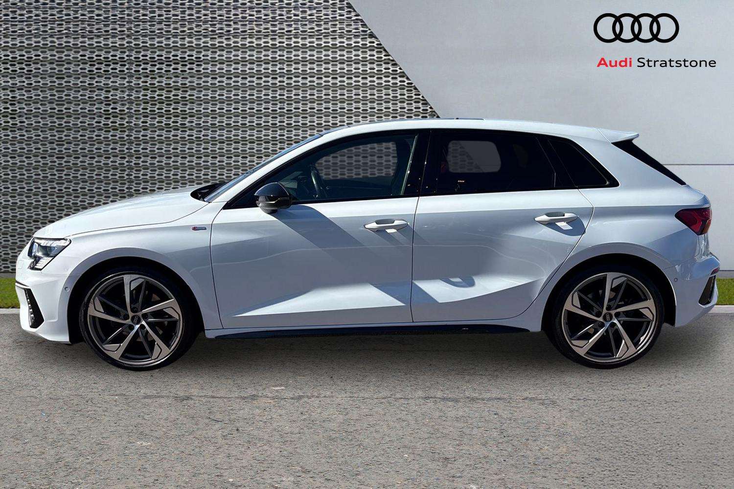 Used Audi A3 2024 for sale - 78037661: Photo 8