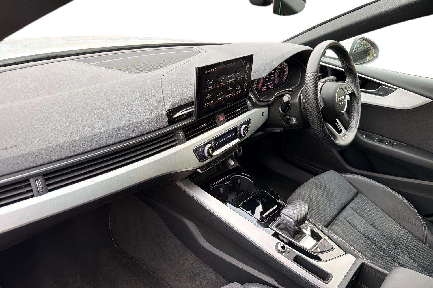 Used Audi A5 2022 for sale - 76242379: Photo 2