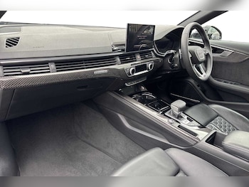 Used Audi RS4 2023 for sale - 76242465: Photo 2