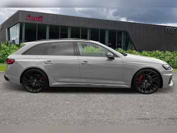 Used Audi RS4 2023 for sale - 76242465: Photo 4