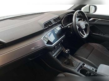 Used Audi Q3 2022 for sale - 77270086: Photo