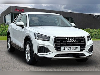 Audi - Q2