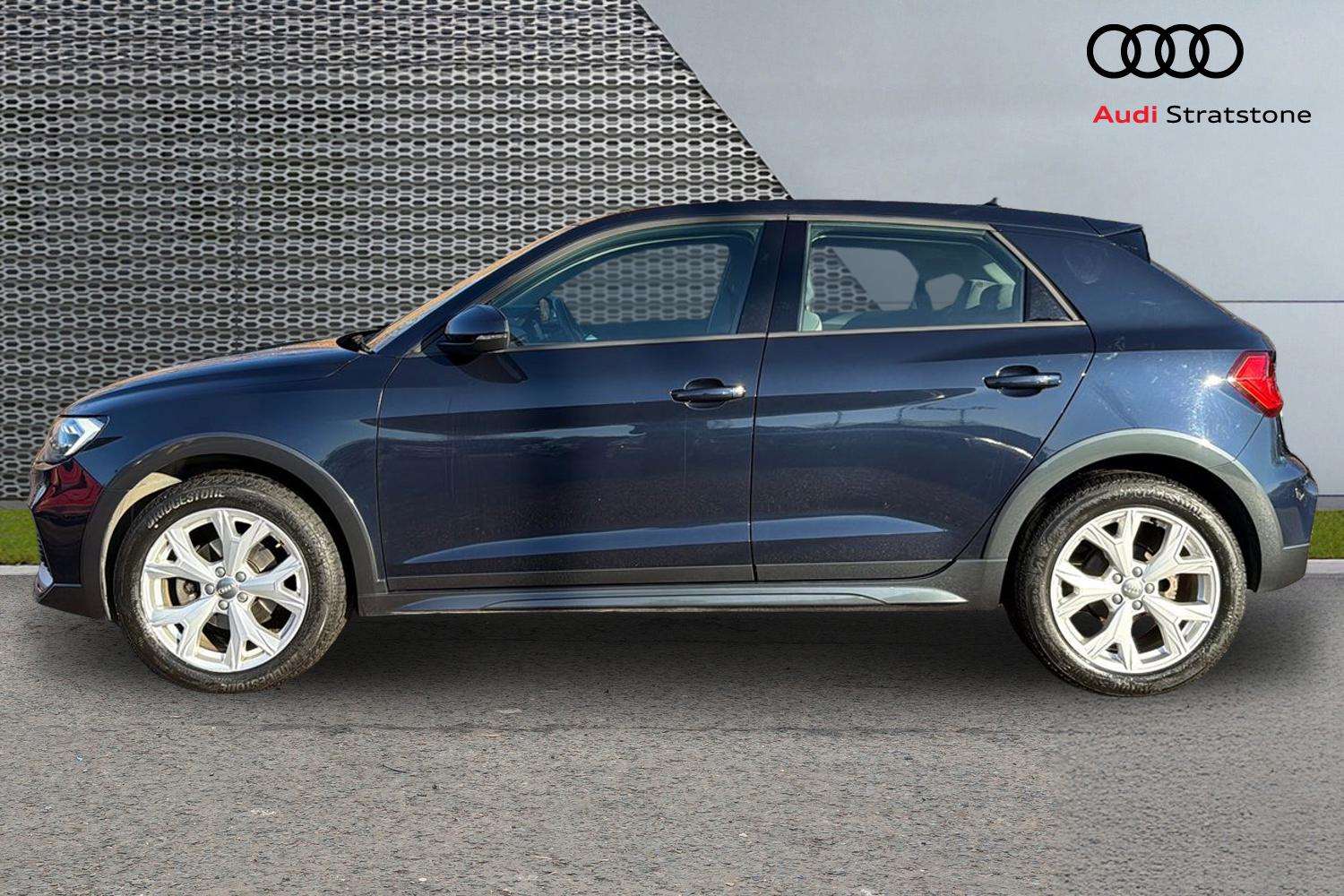 Used Audi A1 2020 for sale - 76804861: Photo 8