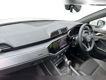 Used Audi Q3 2023 for sale - 78925044: Photo