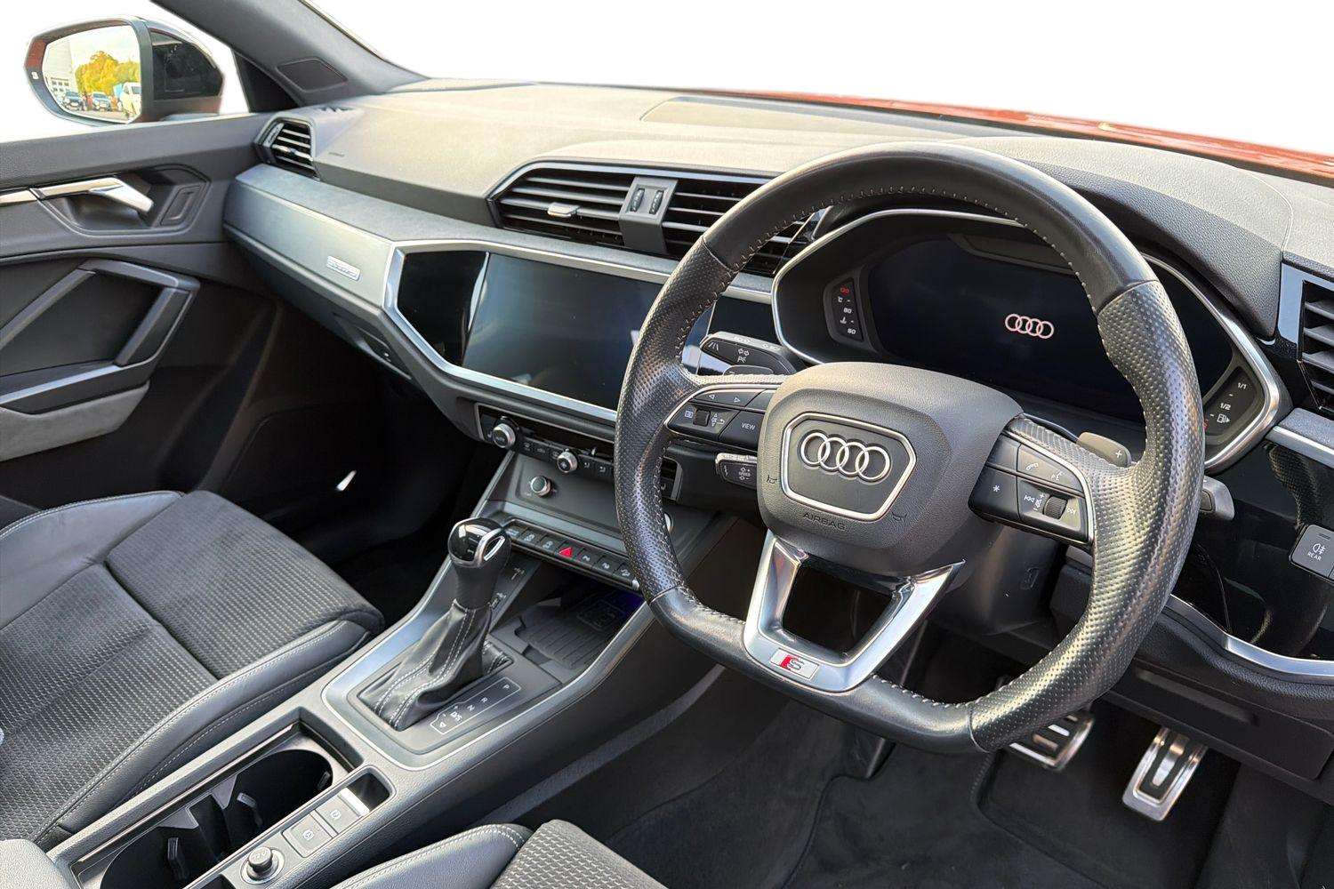 Used Audi Q3 2020 for sale - 76156054: Photo 6