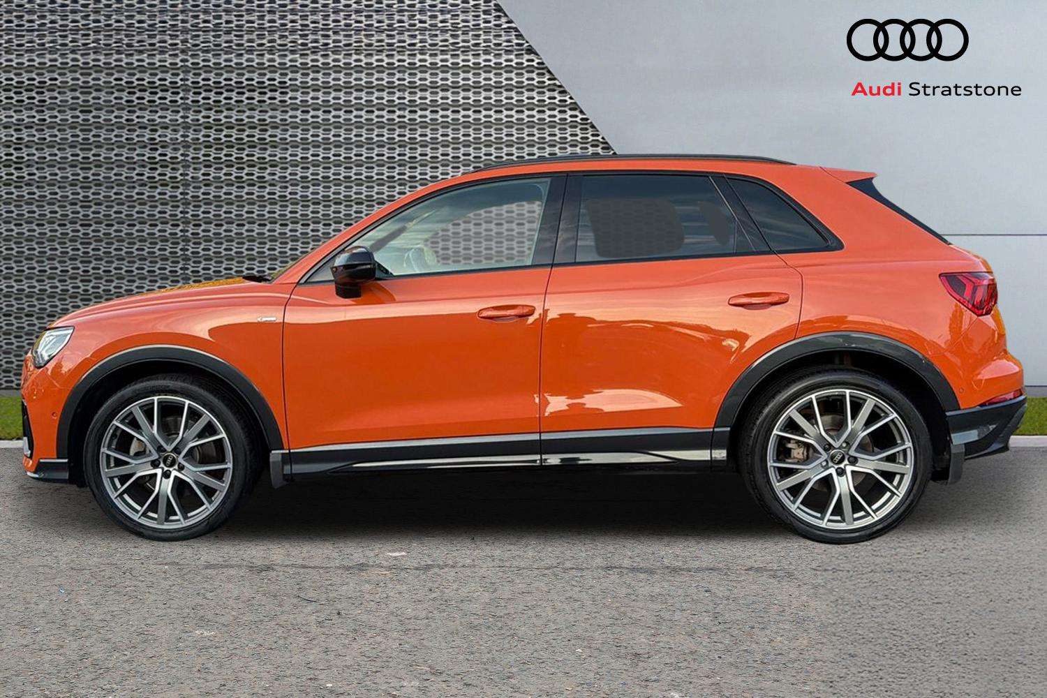 Used Audi Q3 2020 for sale - 76156054: Photo 8