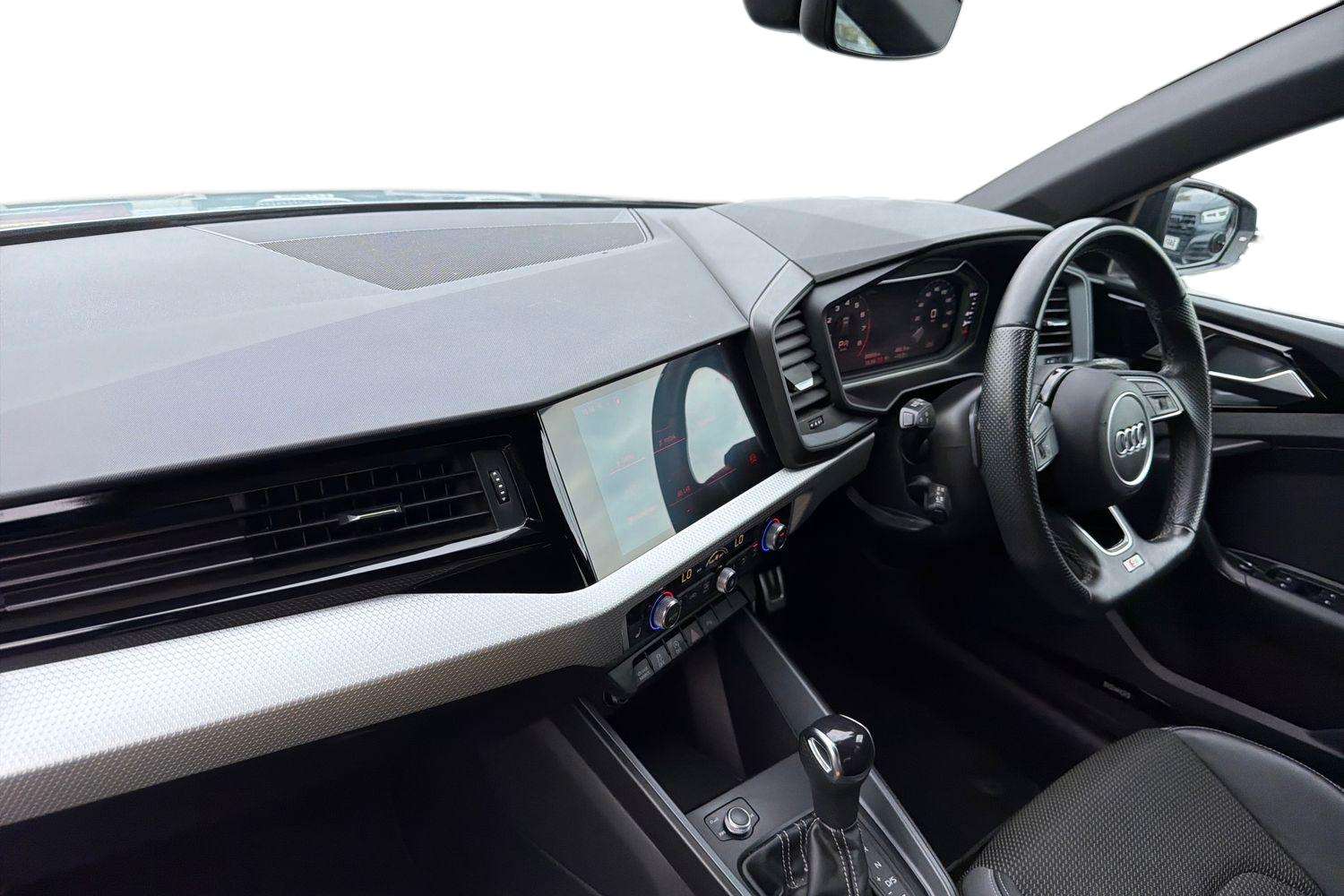 Used Audi A1 2022 for sale - 76087869: Photo 2