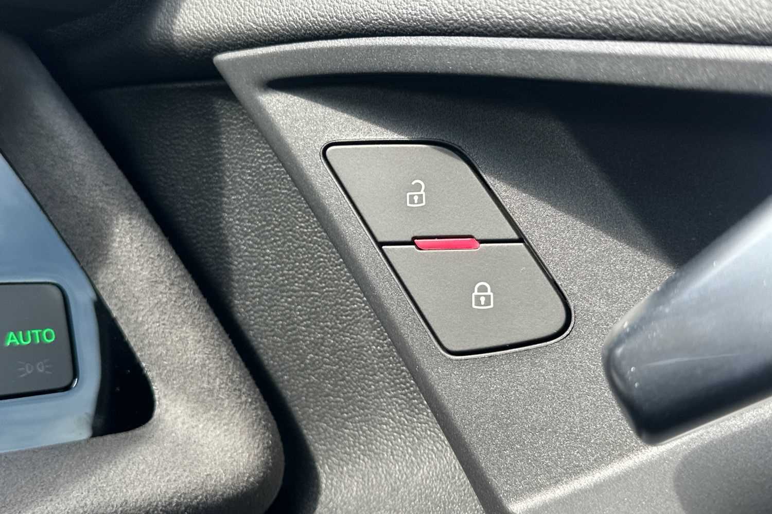 Vehicle 33