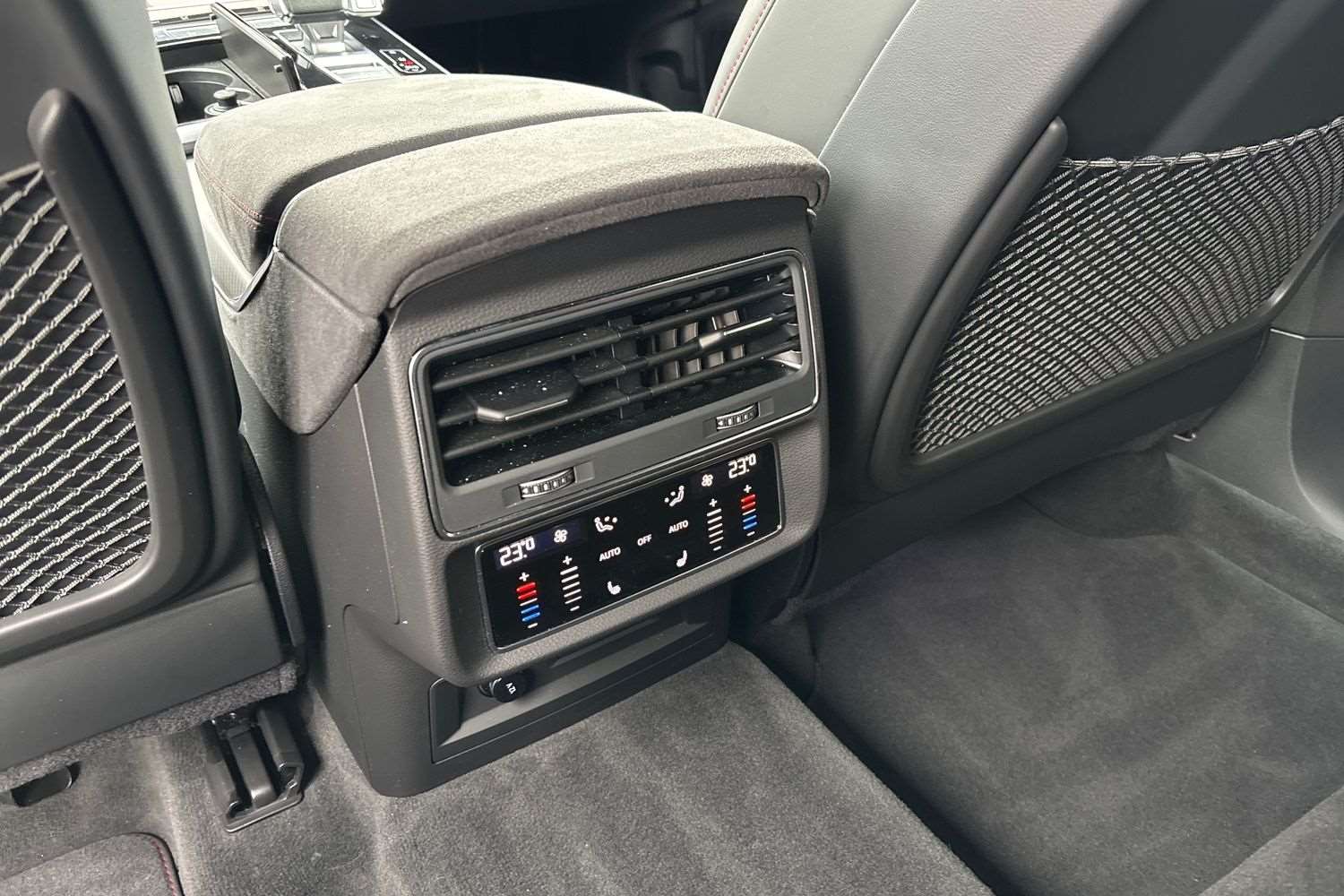 Used Audi RS Q8 2025 for sale - 77458687: Photo 23