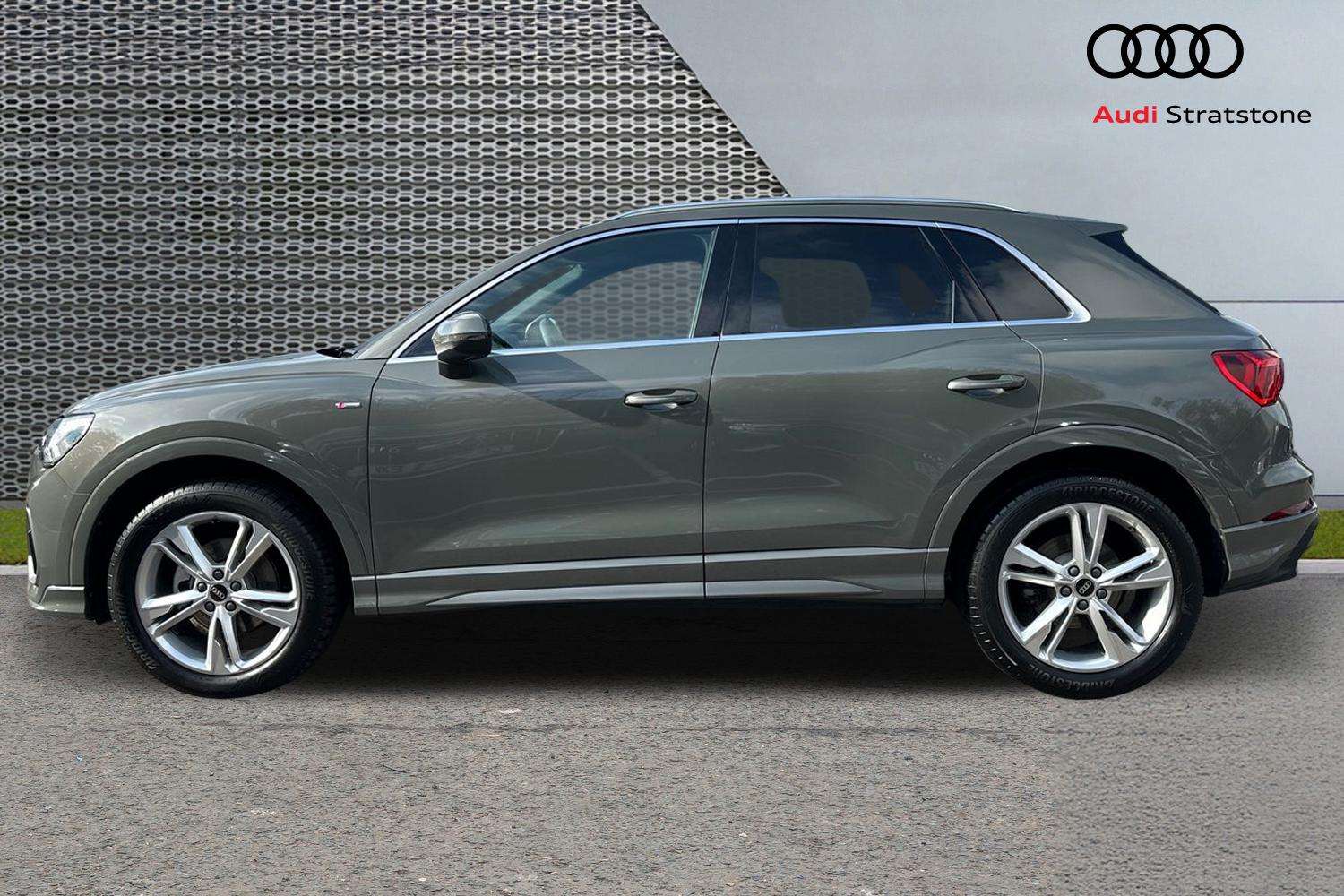 Used Audi Q3 2025 for sale - 76016204: Photo 8
