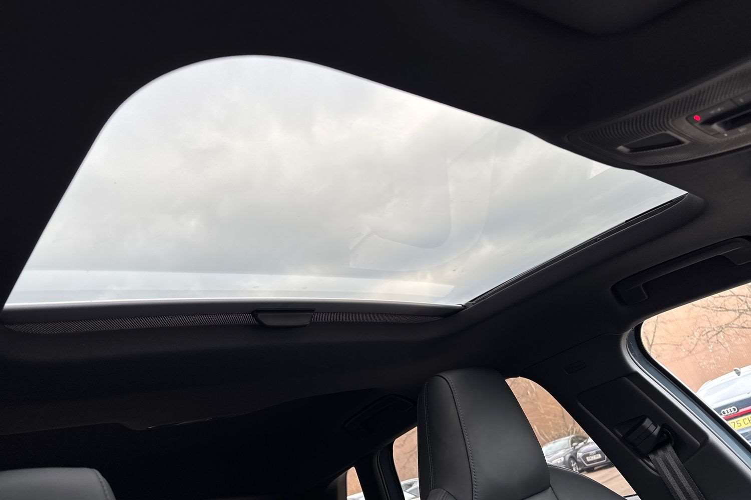 Used Audi RS3 2025 for sale - 78188125: Photo 35