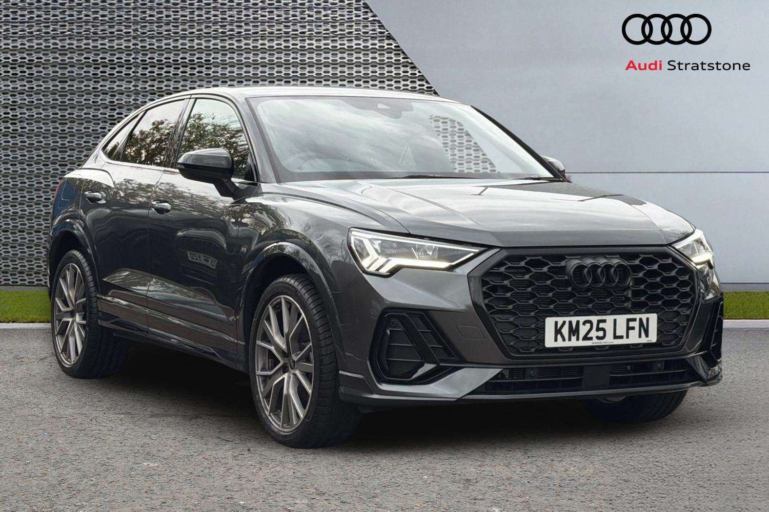 Used Audi Q3 2025 for sale - 76421195: Photo 1