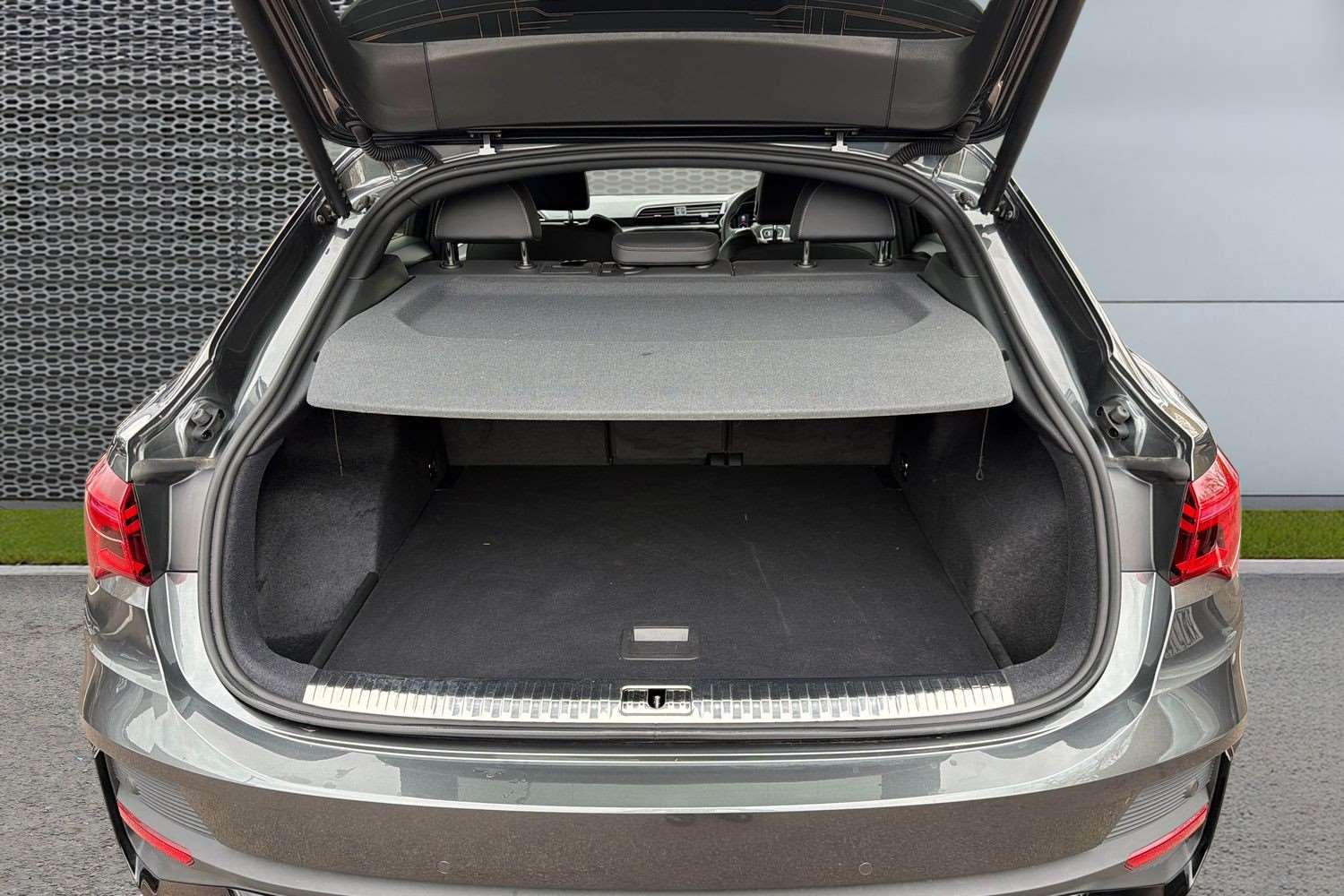 Used Audi Q3 2025 for sale - 76421195: Photo 13