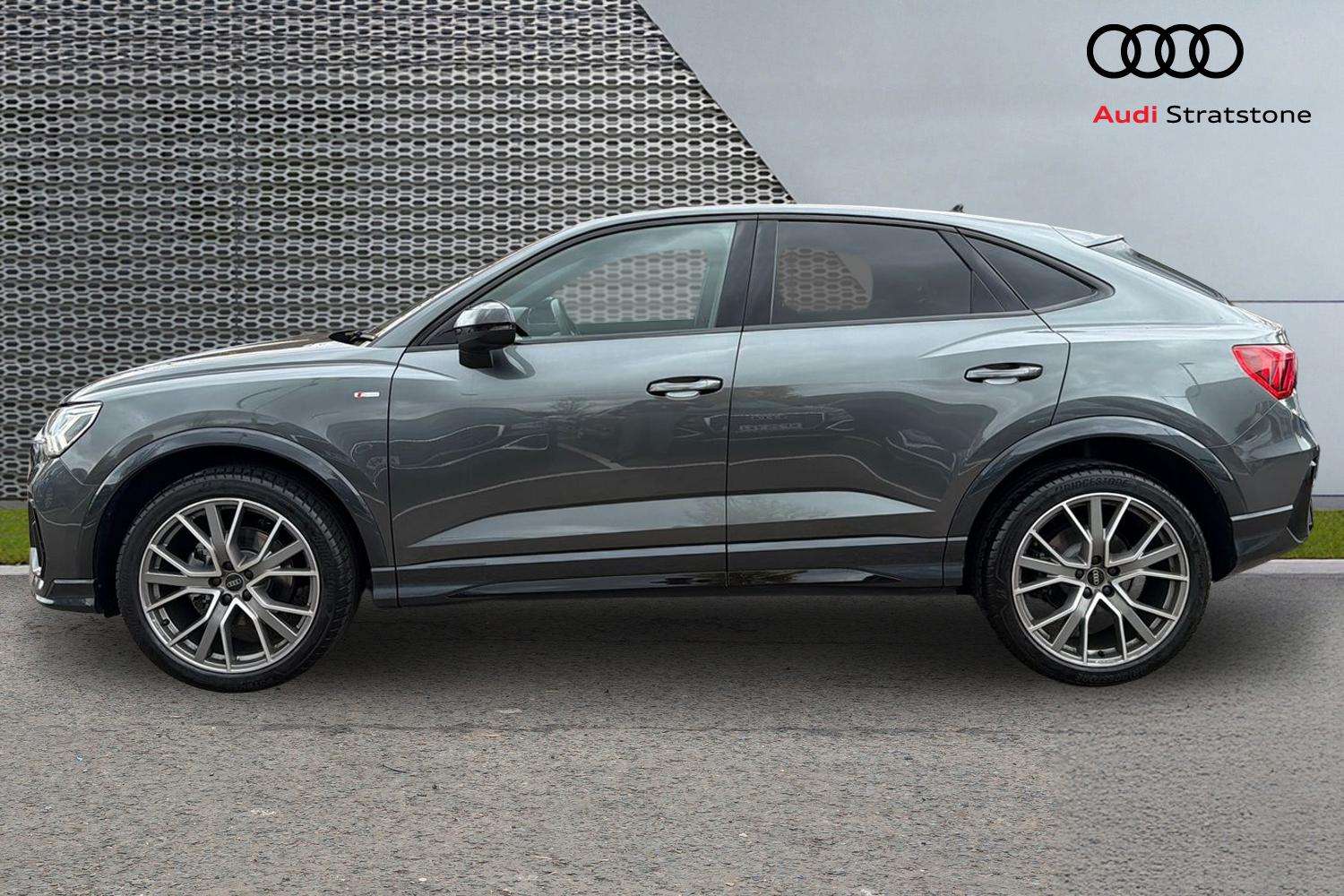 Used Audi Q3 2025 for sale - 76421195: Photo 8