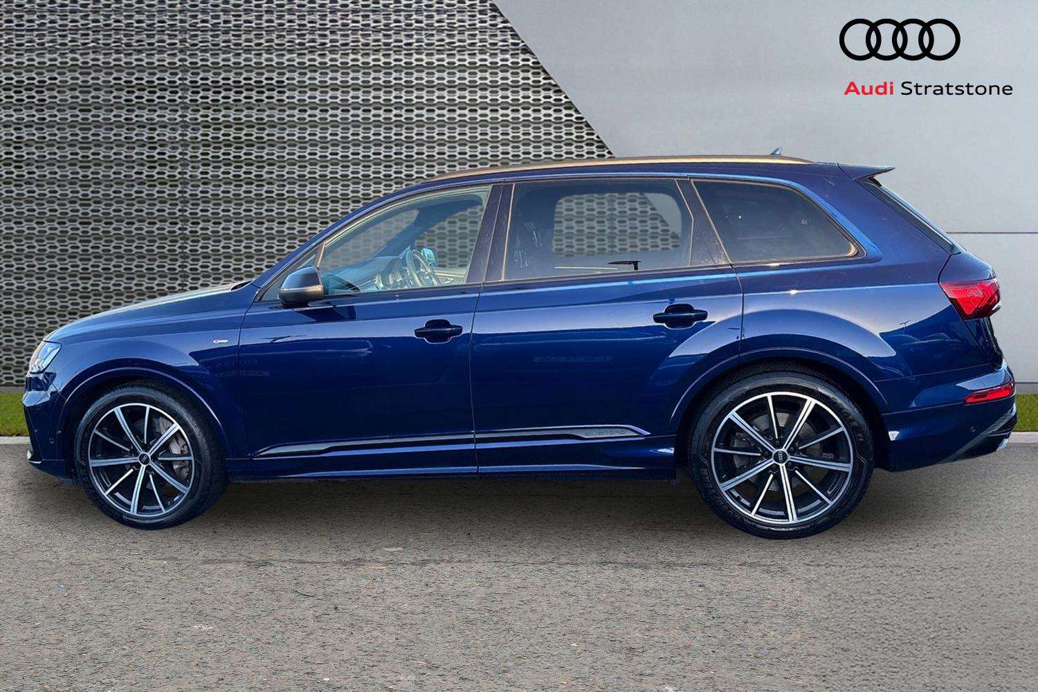 Used Audi Q7 2021 for sale - 76804762: Photo 8