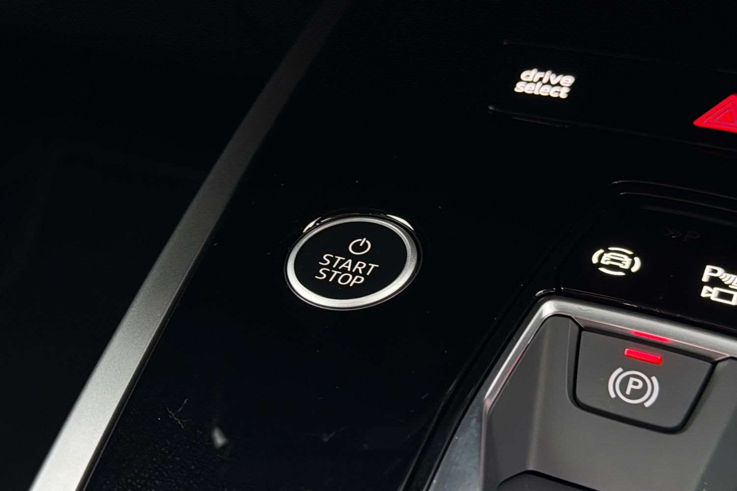 Used Audi Q4 e-tron 2025 for sale - 76272170: Photo 29