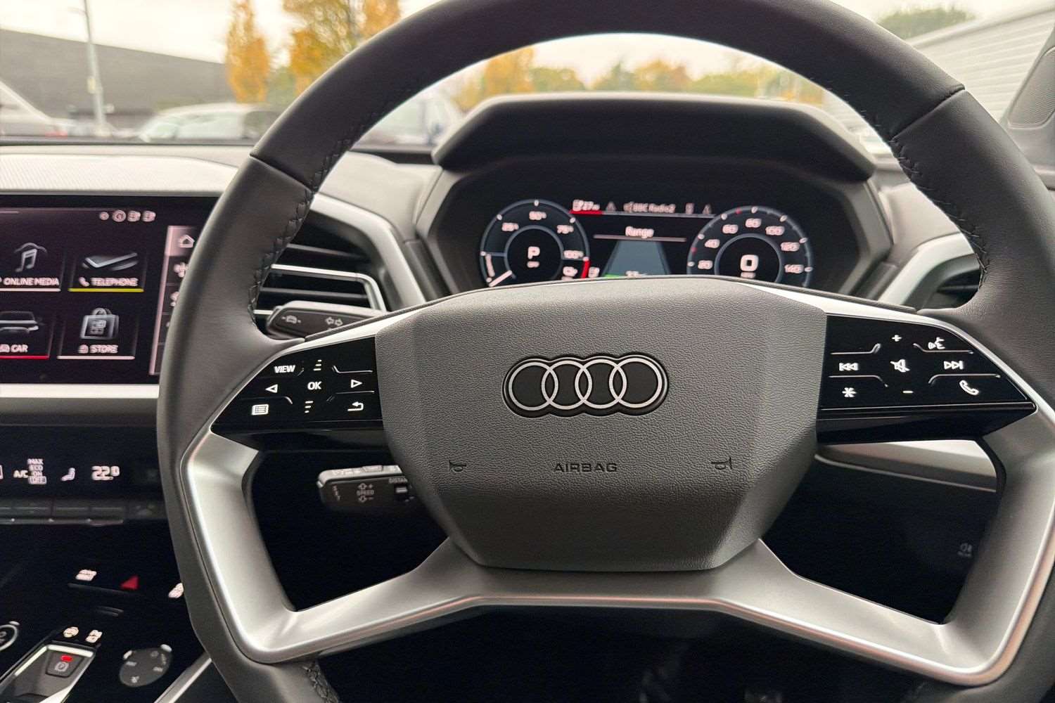 Used Audi Q4 e-tron 2025 for sale - 76272170: Photo 32
